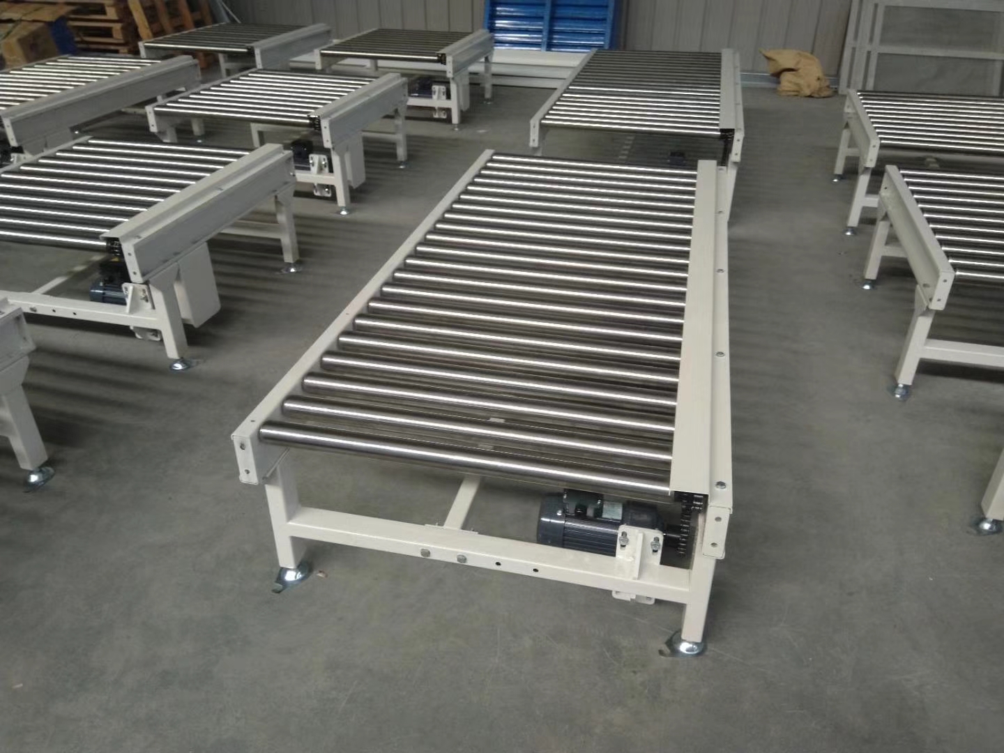 滾筒輸送機,青島樂途行工業(yè)設(shè)備有限公司